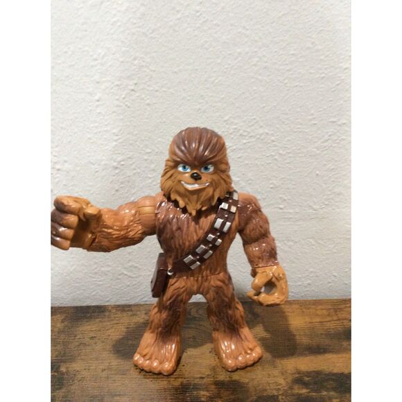 Hasbro Star Wars Galactic Heroes 10" Chewbacca Poseable Figure Mega Mighties - Picture 7 of 7